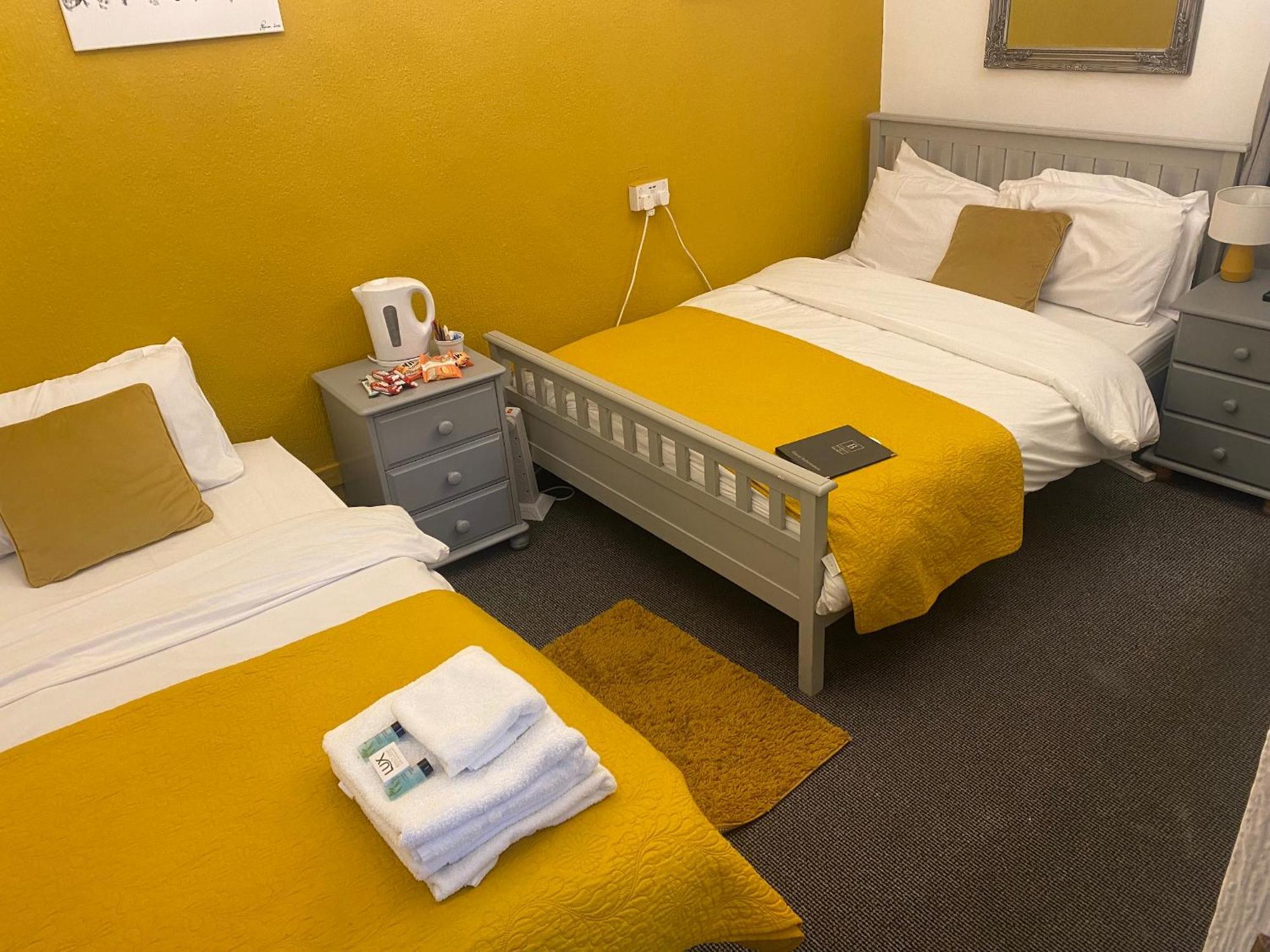 Bradburys Of 4* Блэкпул